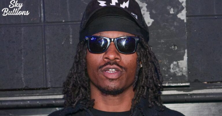 Duke Dennis